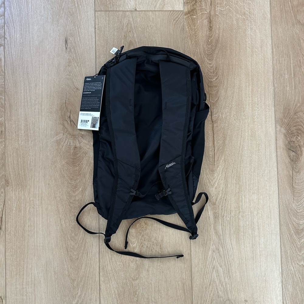 New Matador ReFraction 16L Packable Backpack. - Picture 2 of 4